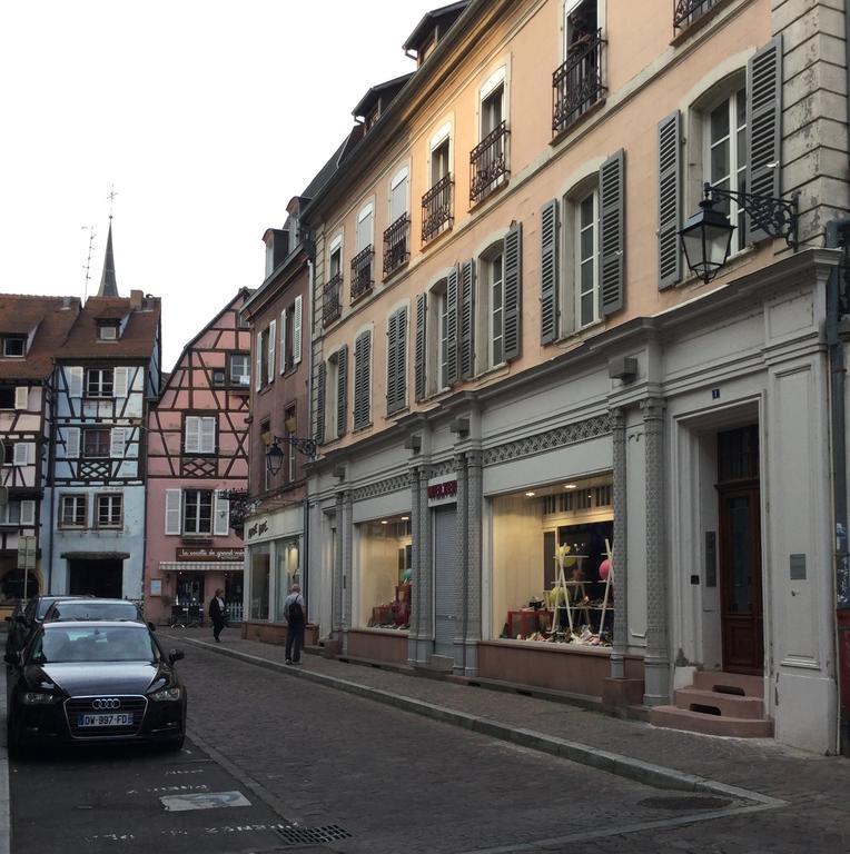 Studio Sur Cour Au Coeur De Colmar Exterior foto